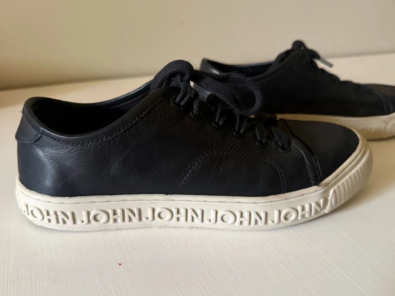 Sapato John John
