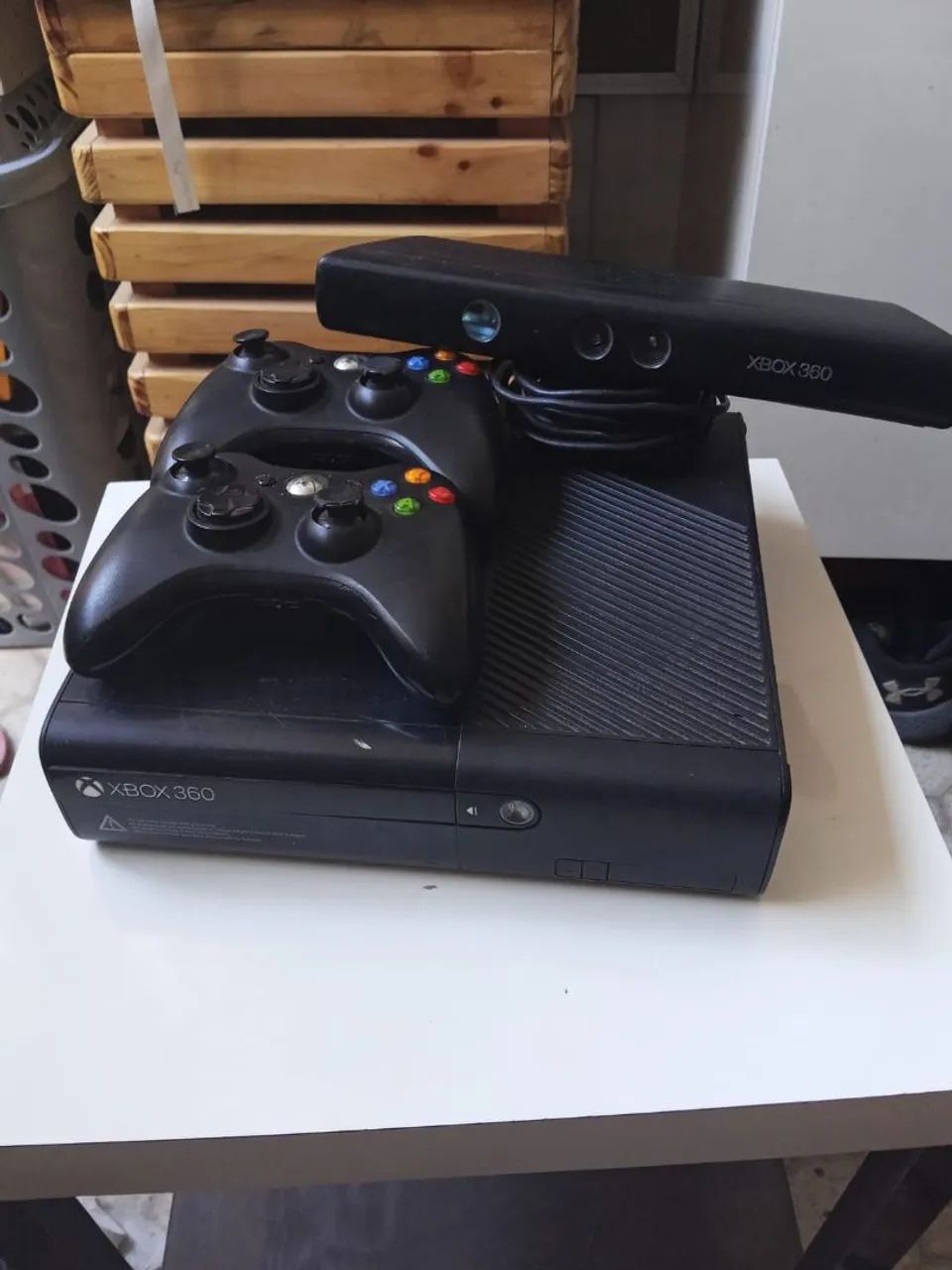 XBOX 360 COM DEFEITO NA IMAGEM - Foto 4