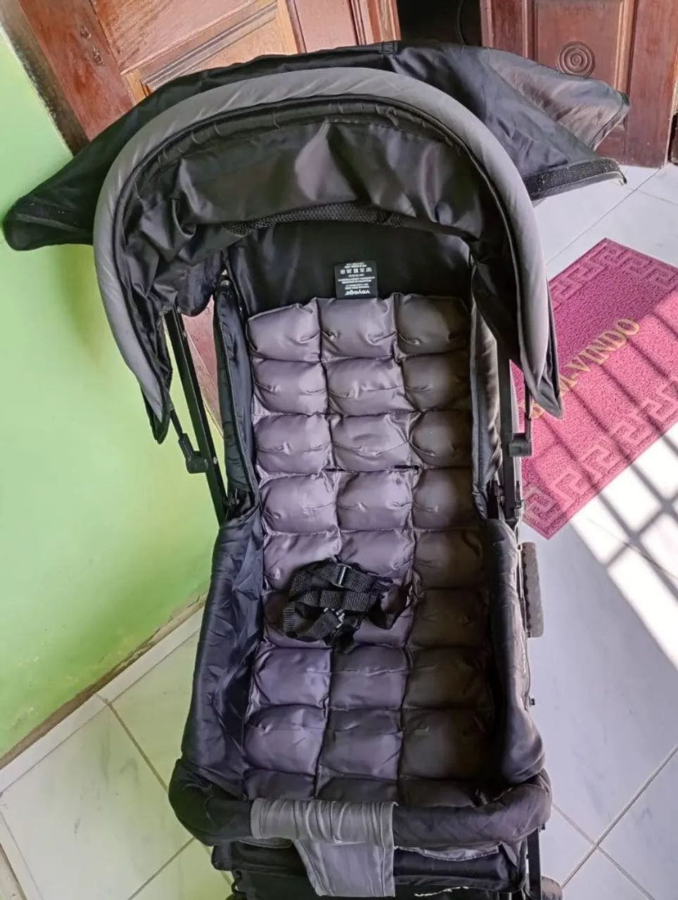 Carrinho de passeio preto467358888620216321