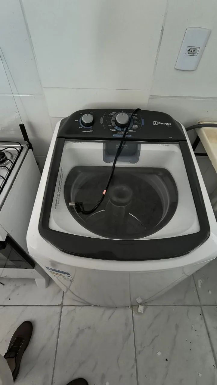 Máquina de lavar nova Eletrolux 13klg