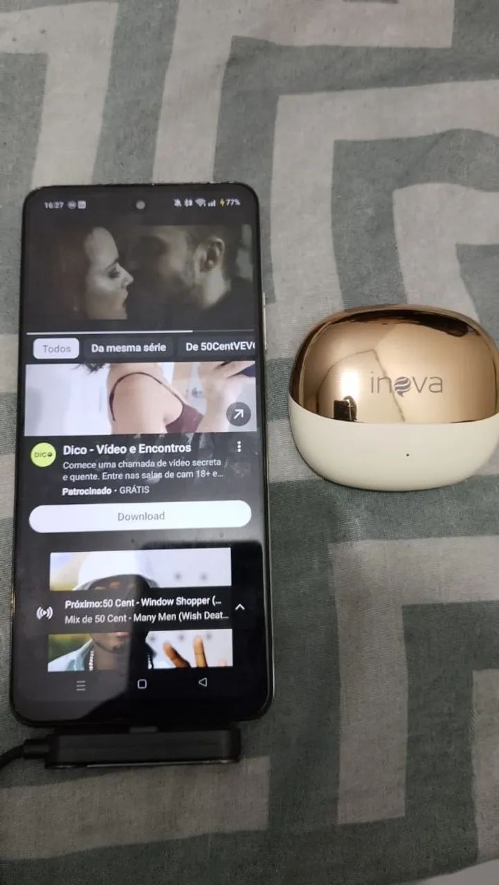 Vendo um celular realme e um fone de ouvido bluetooth 