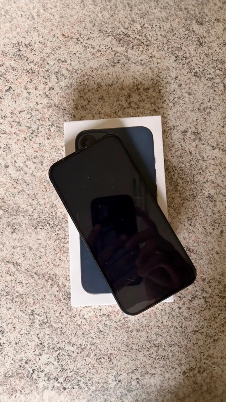 iPhone 13 Midnight 128GB ótimo estado com caixa, carregador e duas cases MagSafe - Foto 5
