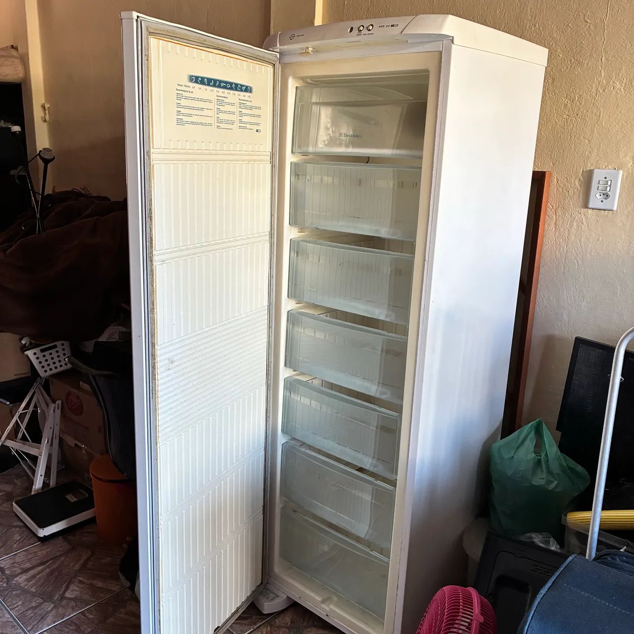 Freezer Eletrolux FFE24 - Foto 3