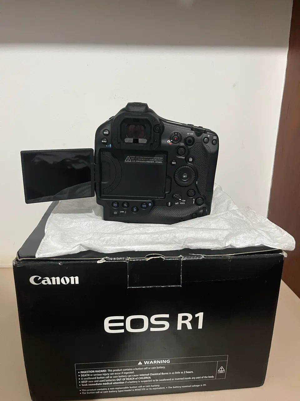 Câmera Canon EOS R1 Mirrorless Corpo NOVA - Foto 4