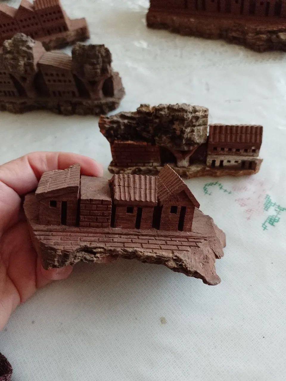Miniaturas rústicas de casas  - Foto 2