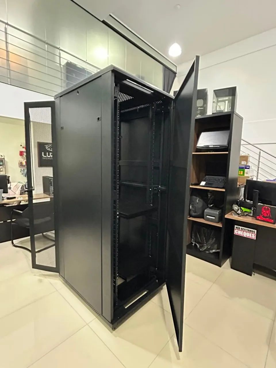 Rack de Piso 19" 44U - 800 x 1000 x 2100 mm - Foto 5