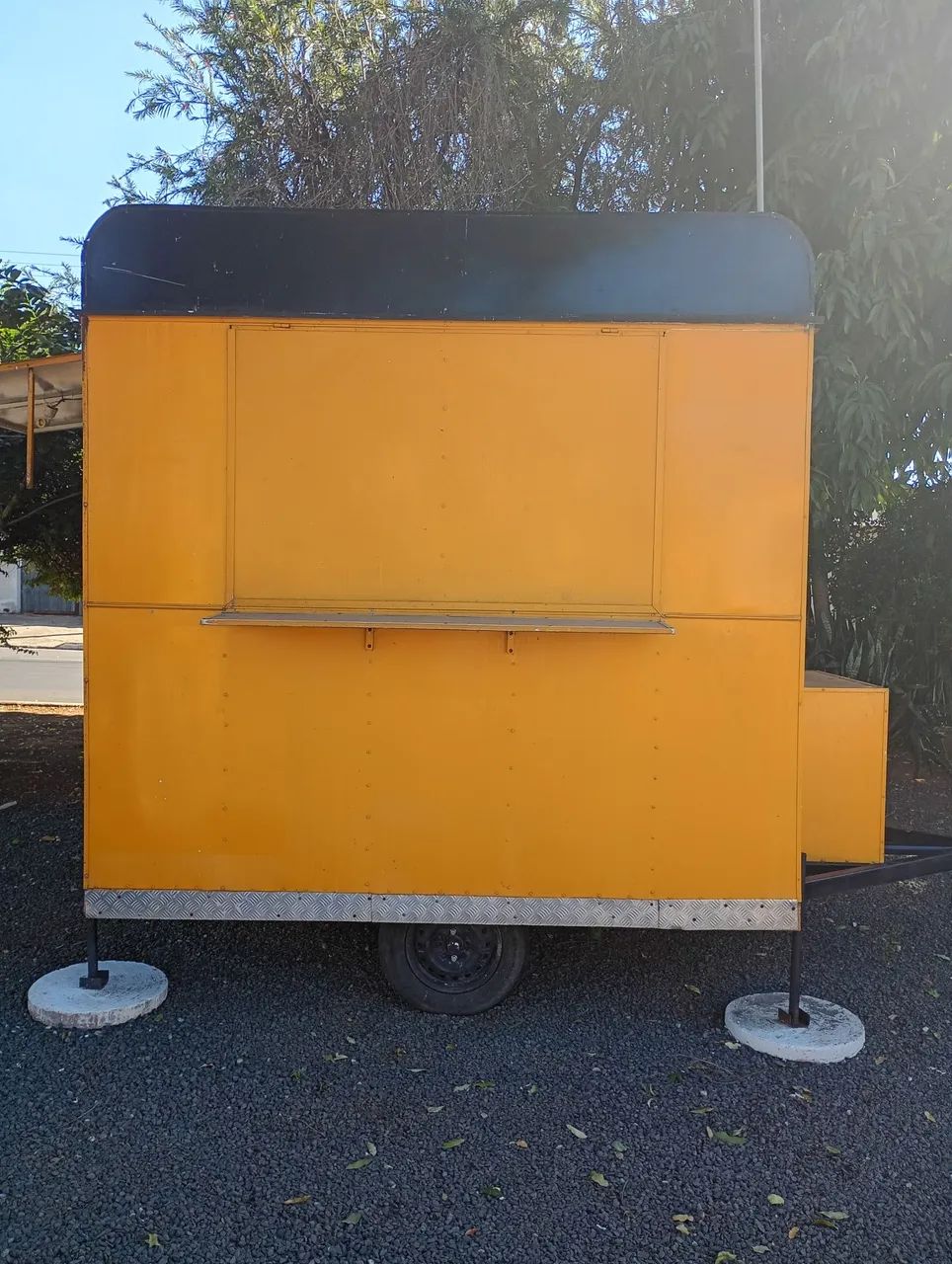 Vende-se Treilher  - Foto 2