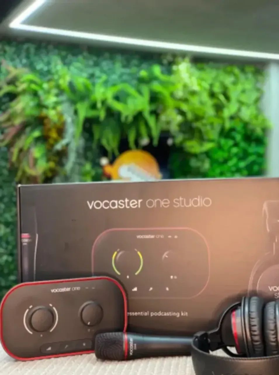 INTERFACE DE AUDIO FOCUSRITE VOCASTER ONE STUDIO