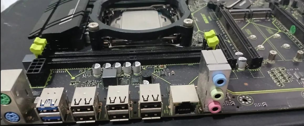 Kit X99 Xeon E5 2666 V3 + Placa Mãe MR9A 