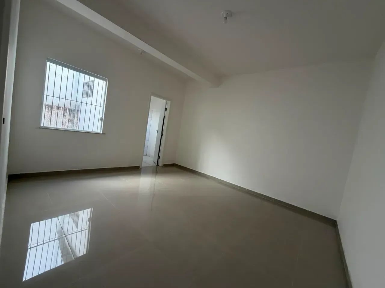MÓVEL COMERCIAL À VENDA | ESQUINA MILTON SANTOS × GARIBALDI - Foto 5