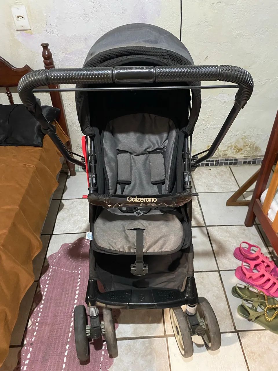 Vende-se carrinho de bebê galzerano  - Foto 3