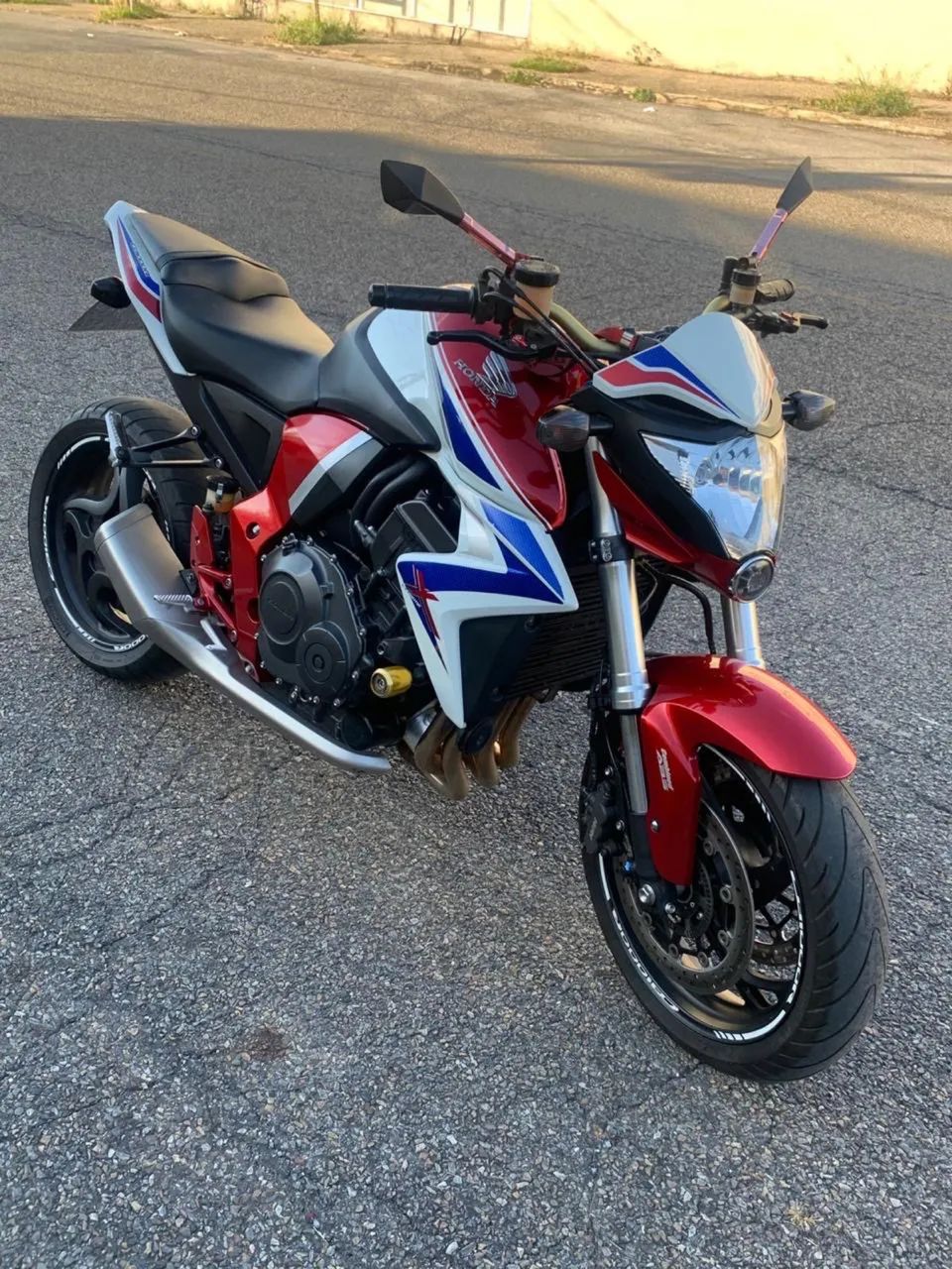 CB1000 BARRACUDA