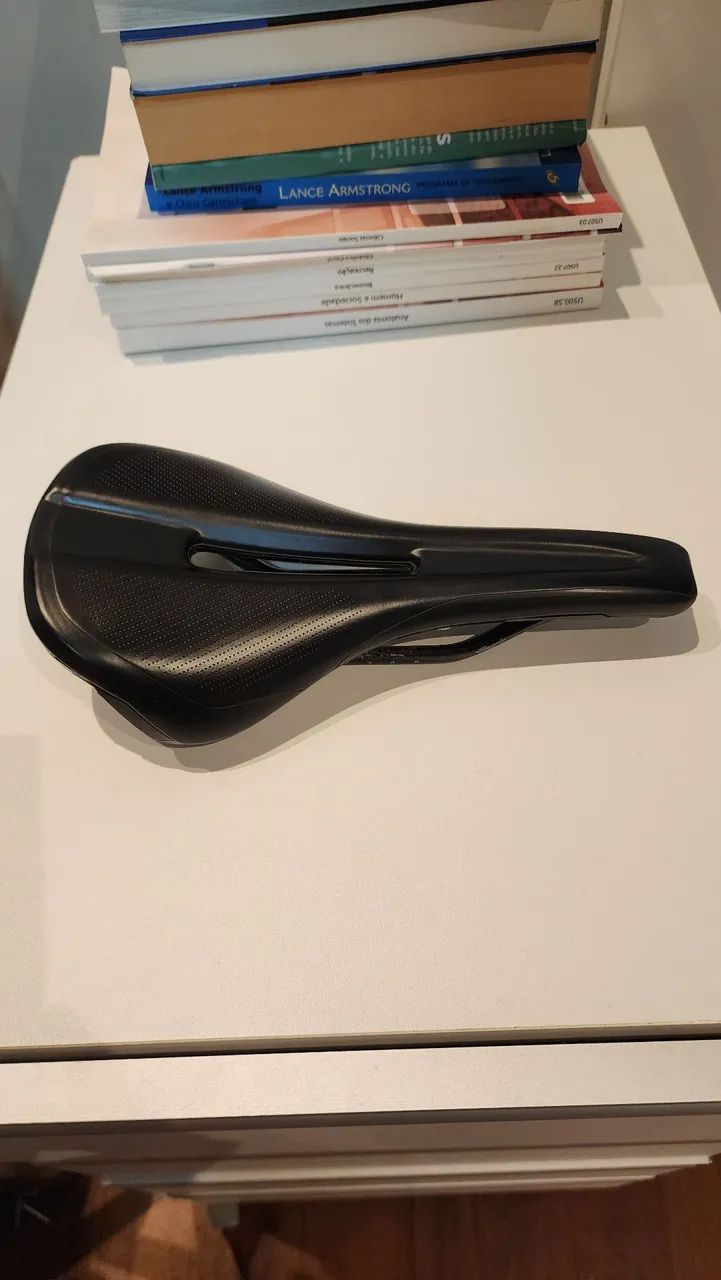 Selim Specialized em Carbono mod Phenon  - Foto 2
