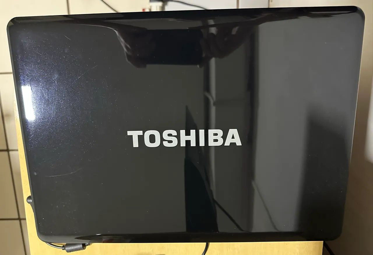 Notebook Toshiba Satellite P300-20H - Foto 2