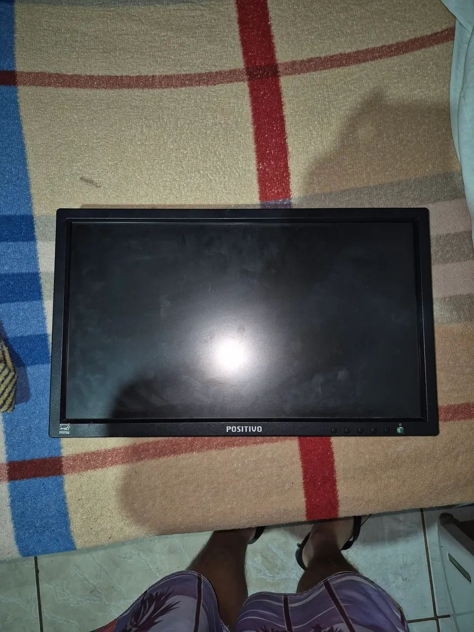 Monitor com defeito