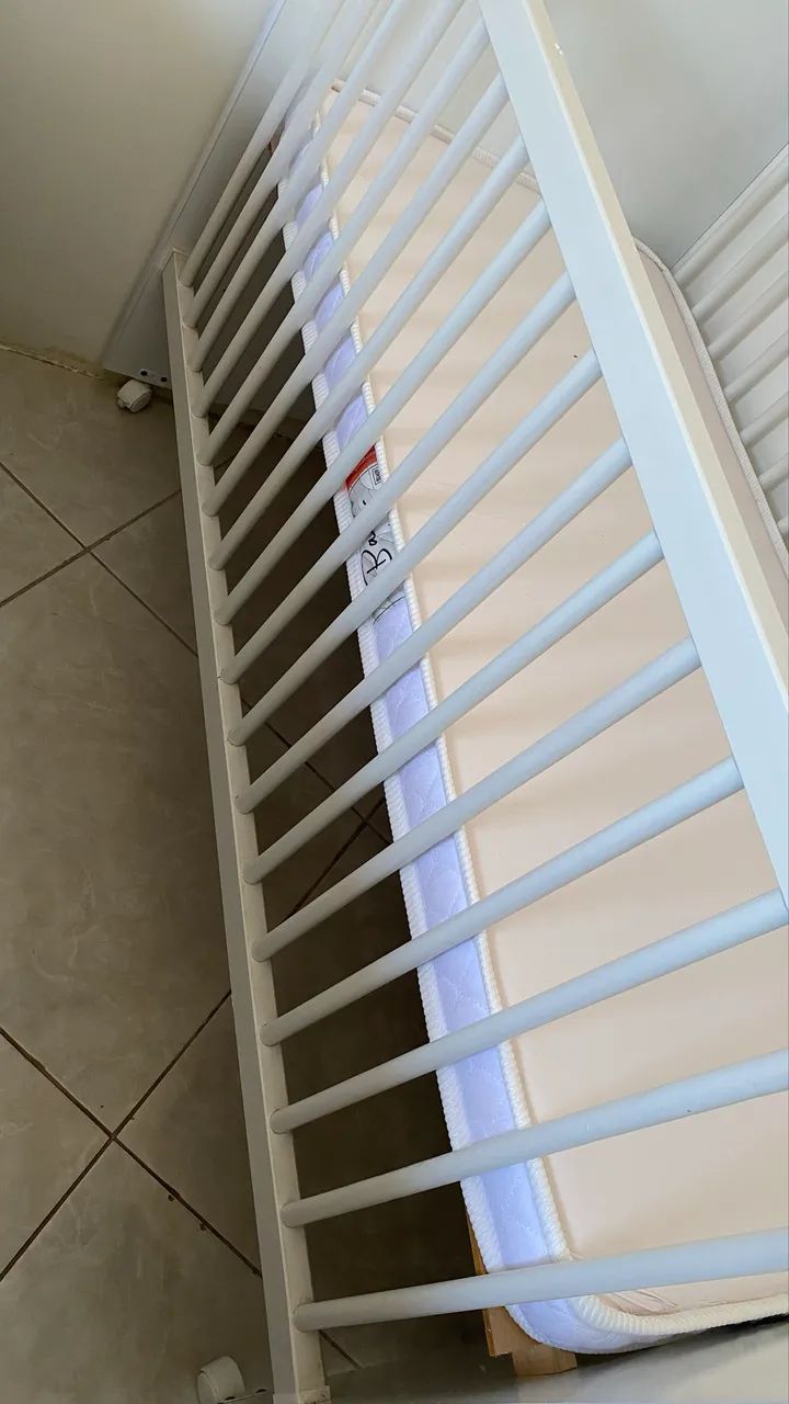 Berço americano, mas colchão. - Foto 4