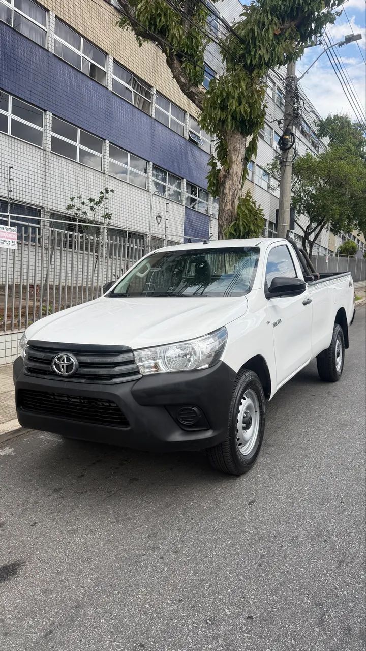 Toyota Hilux Hilux CS 4x4 2.8 TDI Diesel Mec. 2021