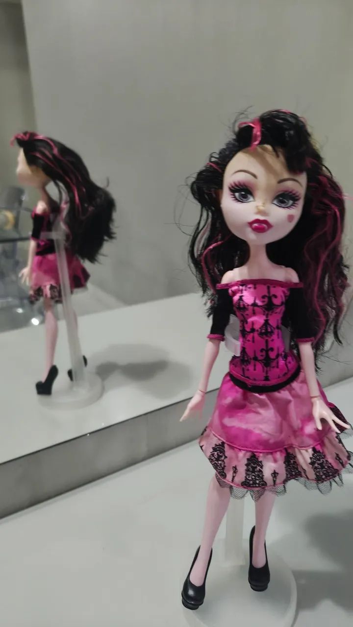 Boneca Monster High Draculaura - Foto 3