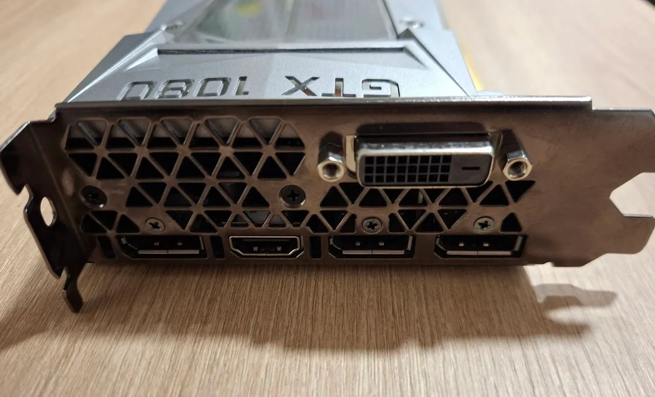 Placa de vídeo GTX1080 8GB 256bits - Foto 4