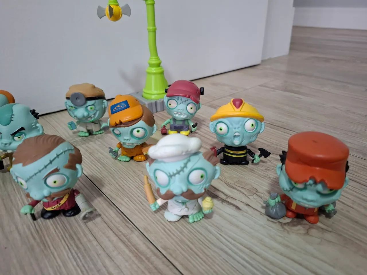 Coleção completa Zombie Zityy - Foto 3