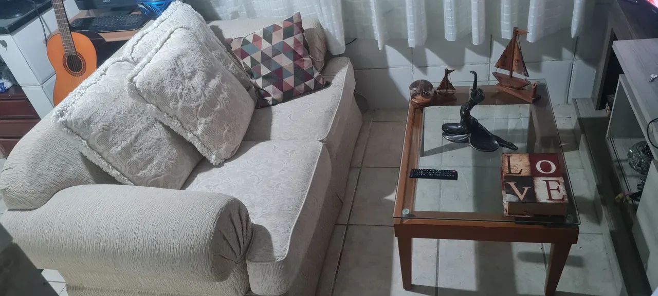 Elegante mesa de madeira com vidro bisotado - Foto 2