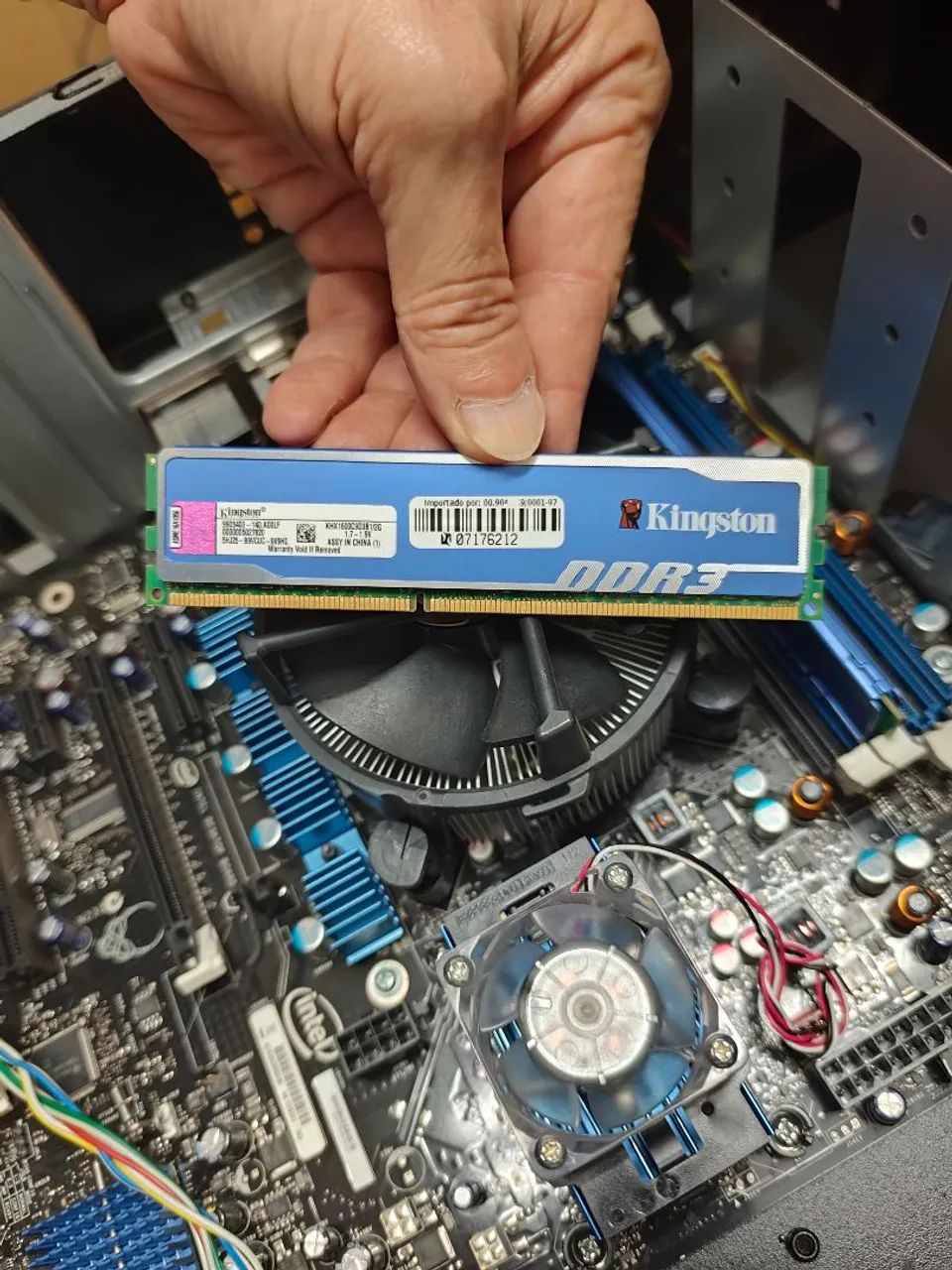 Memória RAM Kingston / HyperX Blu 2GB DDR3 - Foto 2
