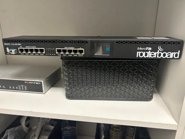 Mikrotik RouterBoard RB201