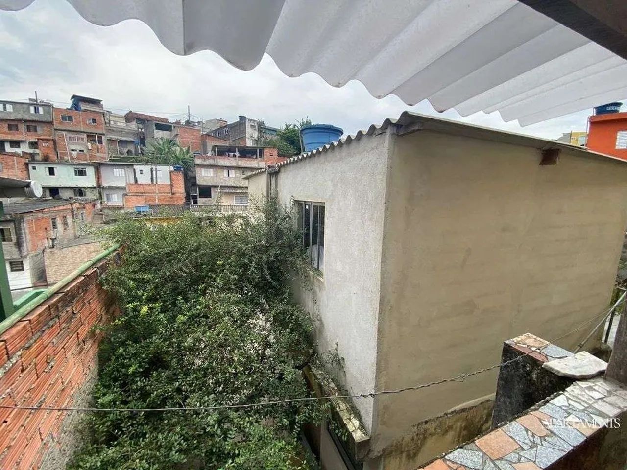 Terreno com 3 Casas com 3 vagas de carro e moto. - Foto 5
