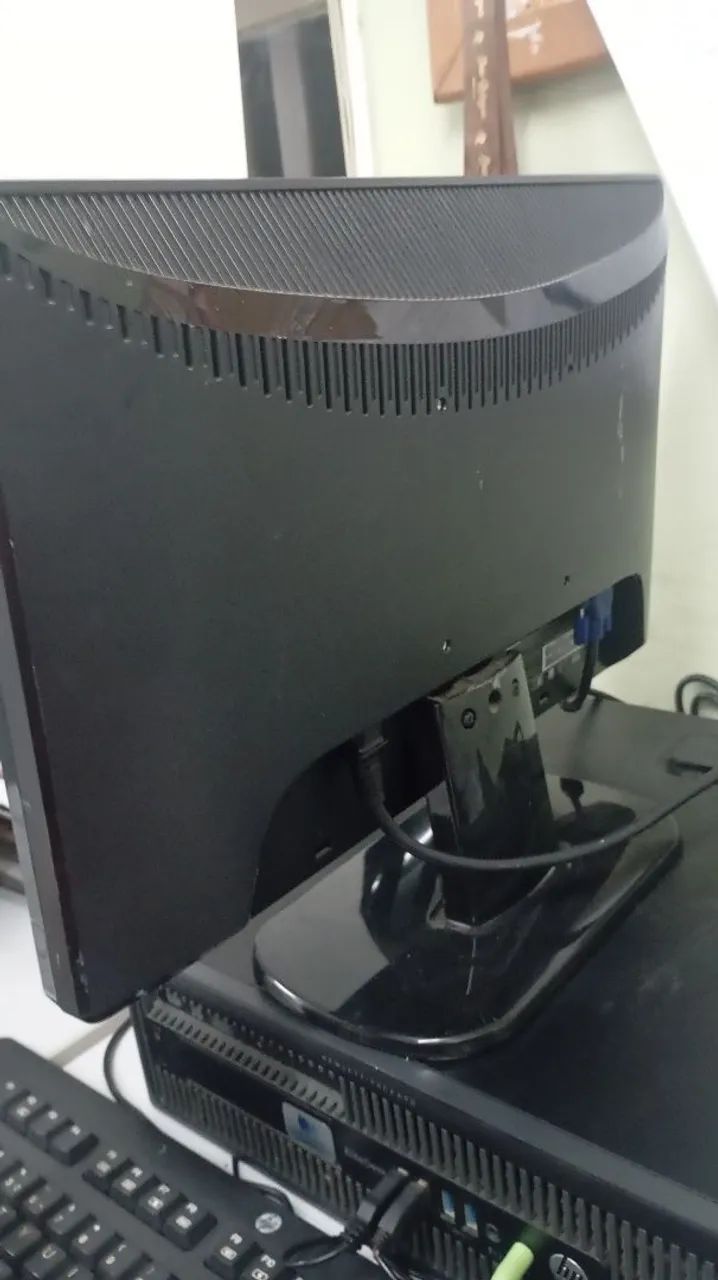 Monitor philips 18'5" modelo tft185w80psa - Foto 3