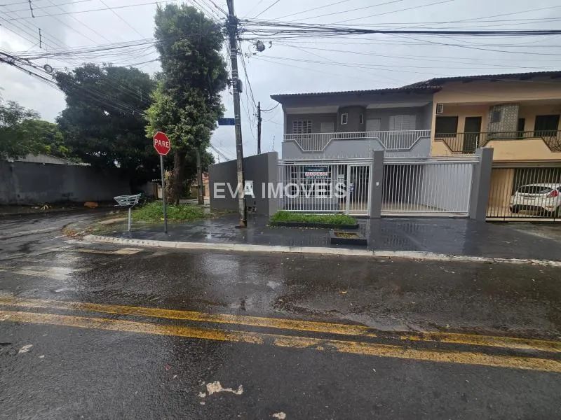 04 QUARTOS SENDO 02 SUITES