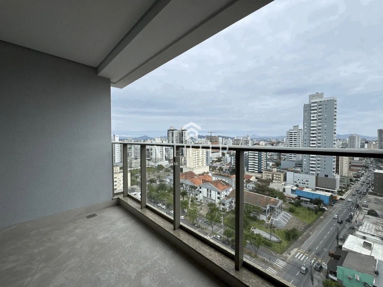 Amplo Apartamento, com 03 dormitórios, Centro, Itajaí, SC - Foto 4