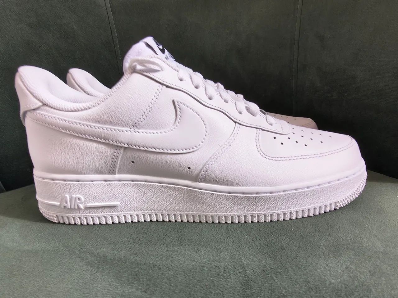 Vendo Tênis NIKE Air Force 1 Flyease Triple White ORIGINAL  - Foto 2