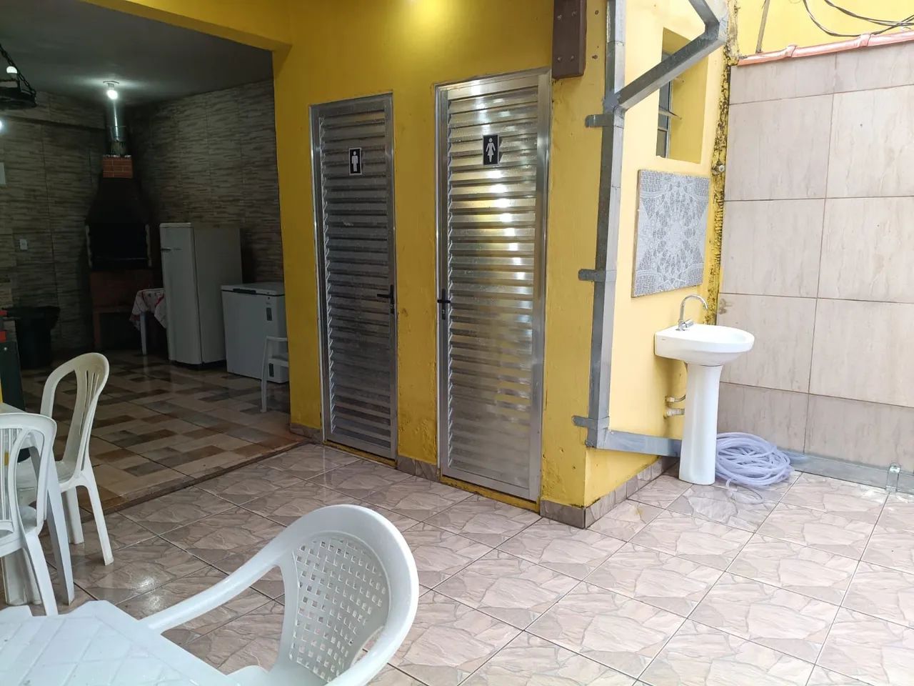 Casa com piscina ponto comercial  - Foto 4