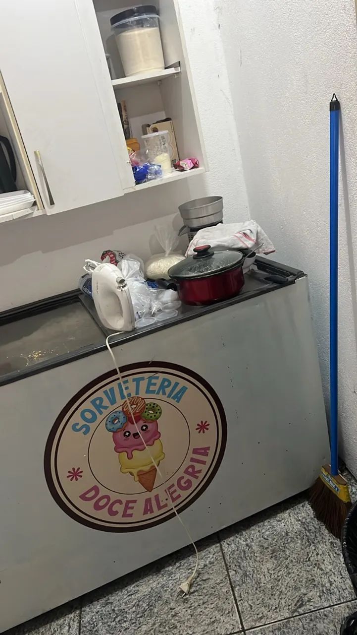 Vendo fundo de lanchonete completo 