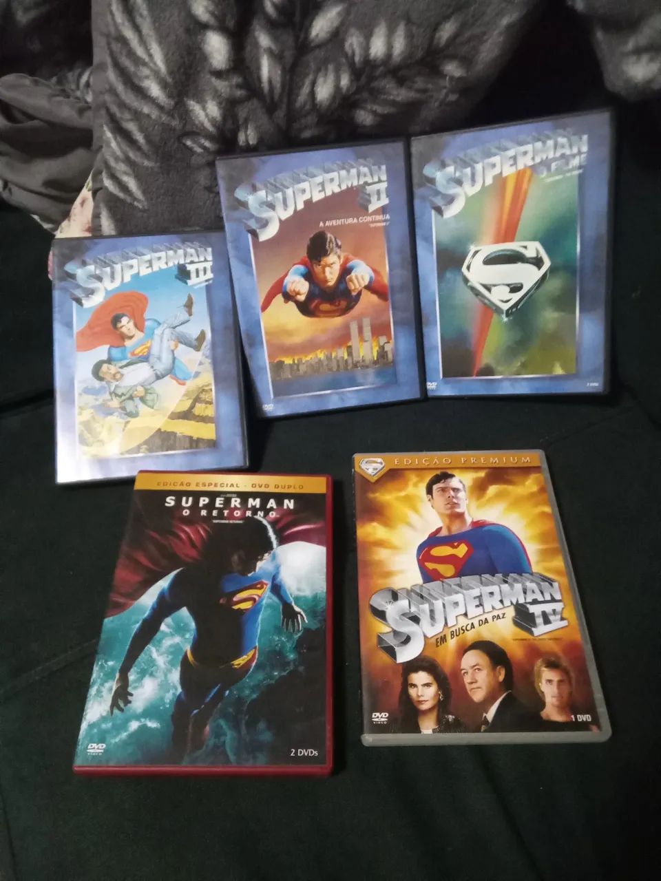 Coleção DVDs 5 filmes Superman 7 discos - Foto 2