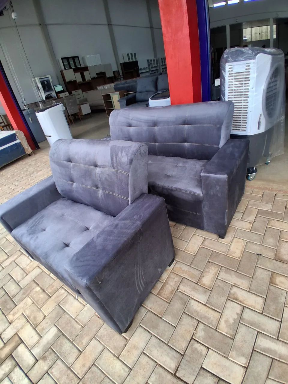 SOFÁ 2 E 3 LUGAR NOVO