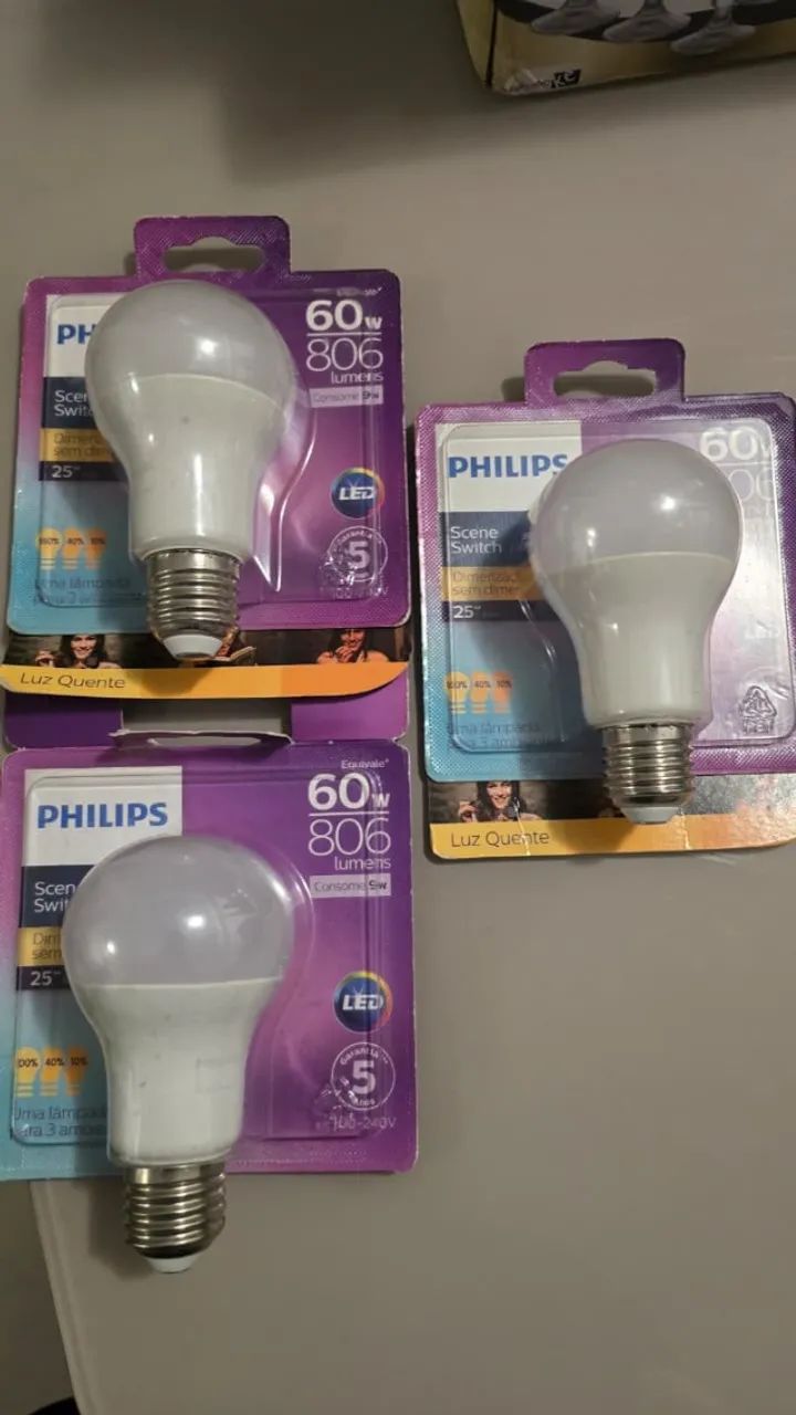 Lâmpada Led Bulbo Scene Switch 60w amarela 3 tons - Philips - Foto 3