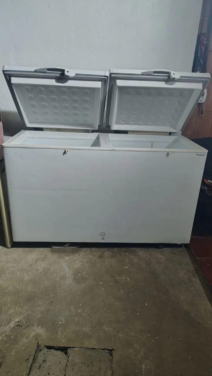 Freezer horizontal  top funcionando perfeitamente entregamos 