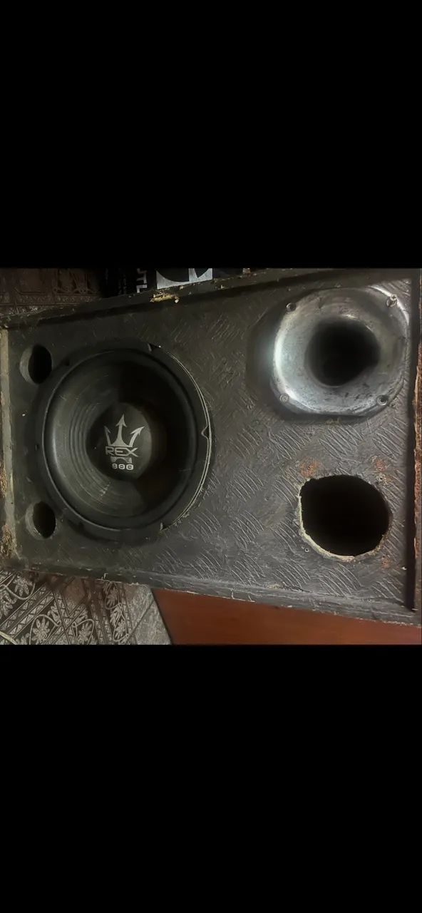 Vendo caixa trio barata 