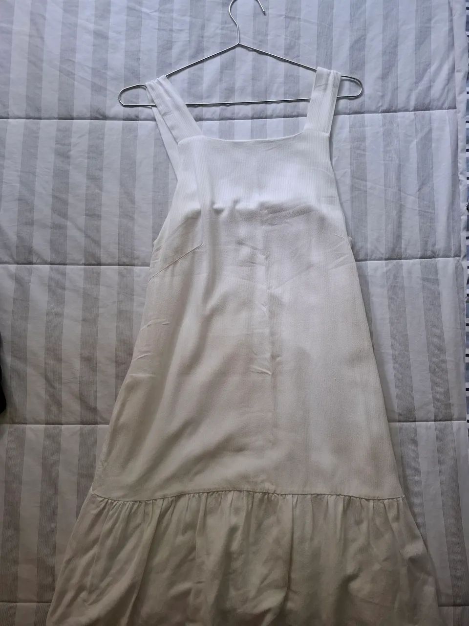 Vestido branco lindo perfeito estado - Foto 5