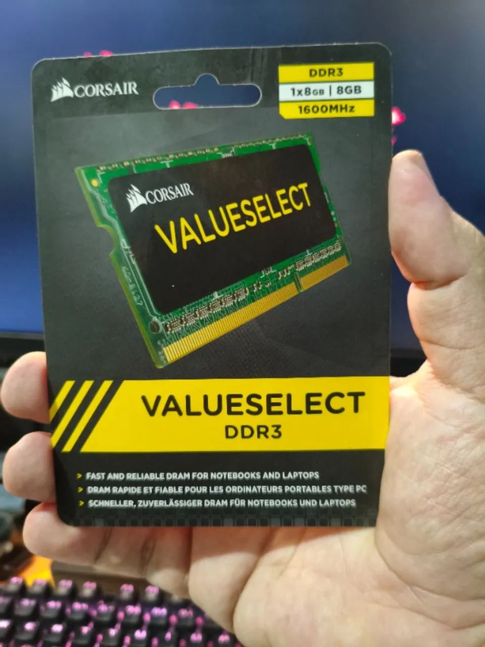 Memória Ram Notebook Corsair Value Select Ddr3 1x8gb CMSO8GX3M1A1600C11 1600mhz