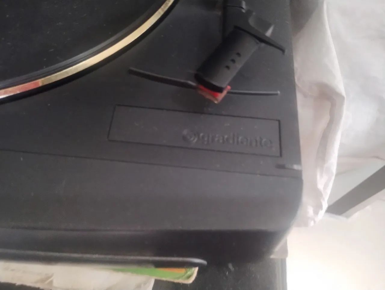 Vendo Pik UP Toca disco Gradiente, com agulha Nova funcionando  - Foto 2