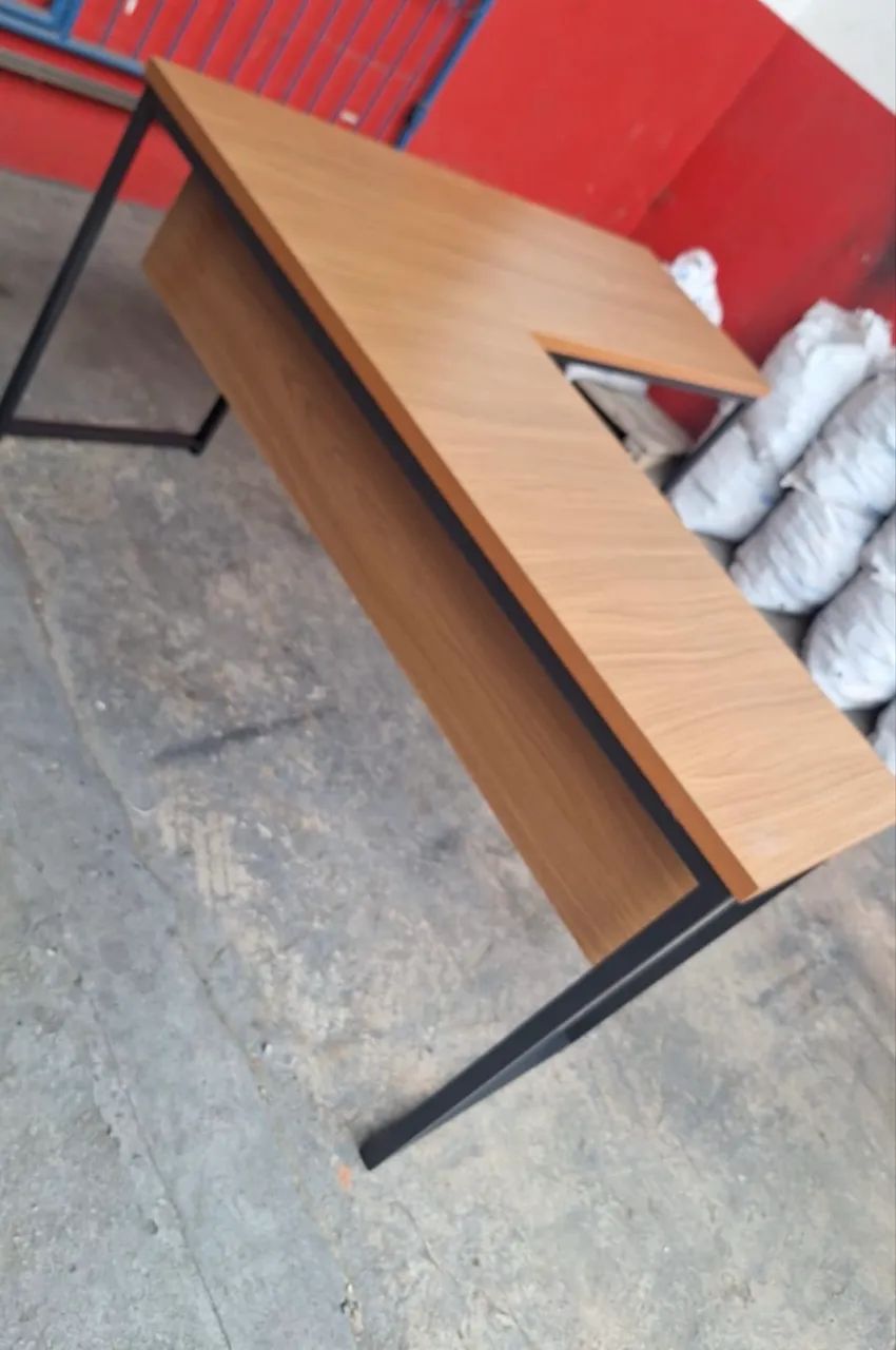 MESA ESCRITÓRIO NOVA 