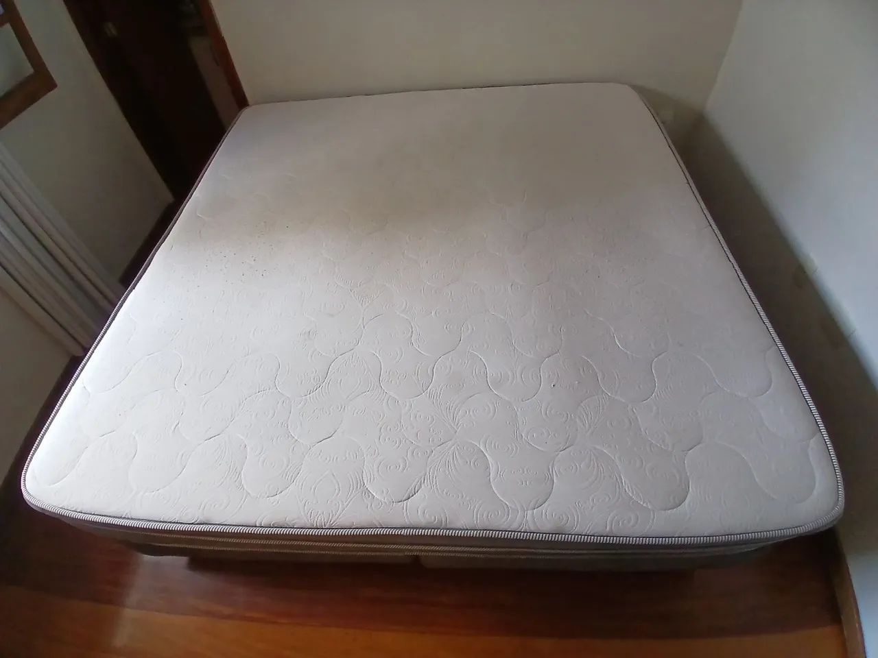 Colchão King size usado