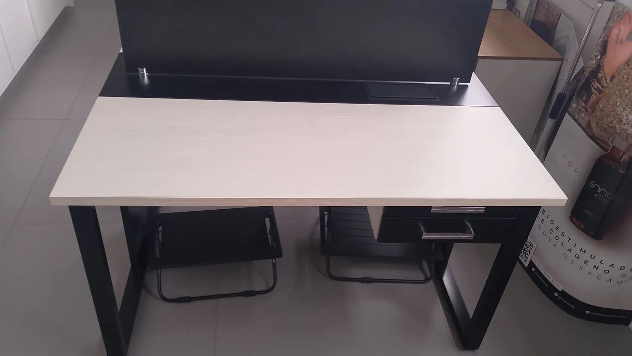 Mesa de escritório  - Foto 3