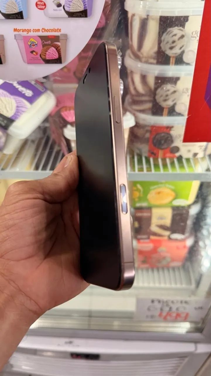 iPhone 16 Pro max 256 - Foto 4
