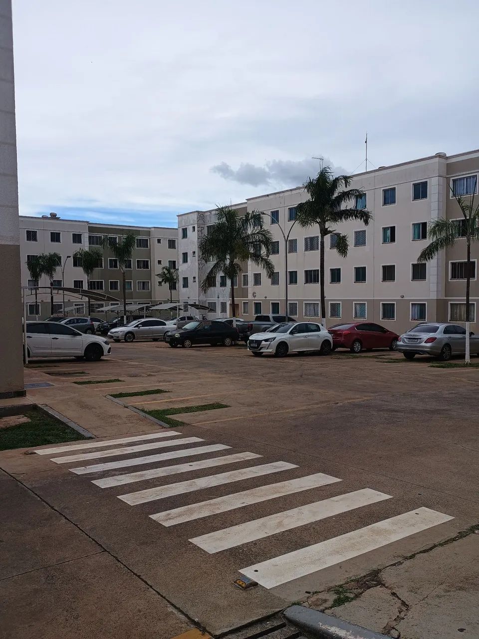 Vendo Apartamento com quintal.