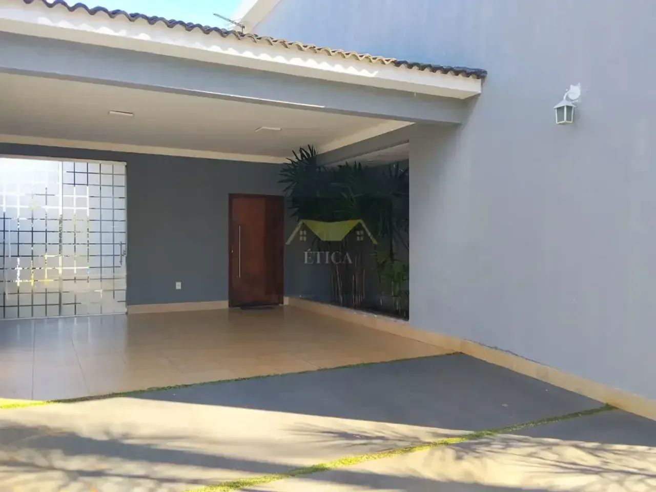Imóvel para venda com 240 metros quadrados com 3 quartos