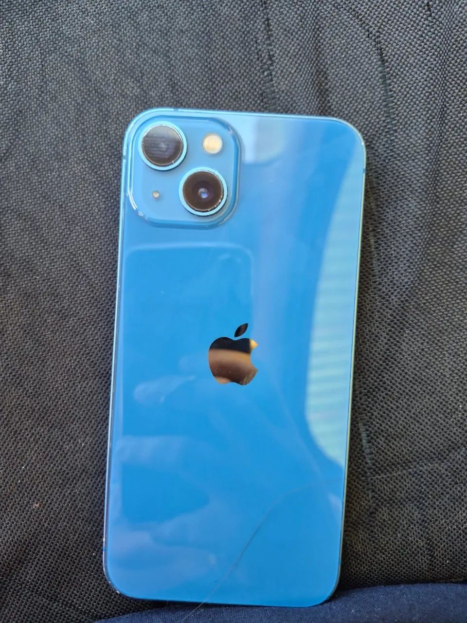 iPhone 13 conservado 