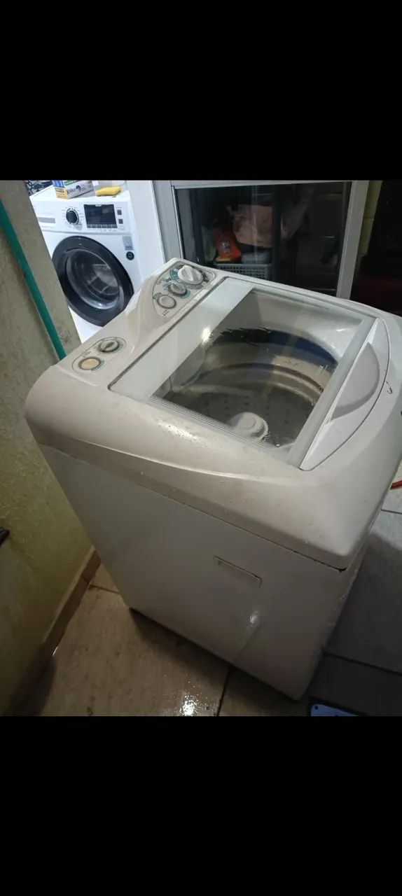 Maquina de lavar roupa.
